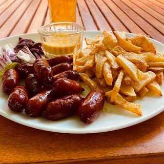 Carnaciori de porc la gratar