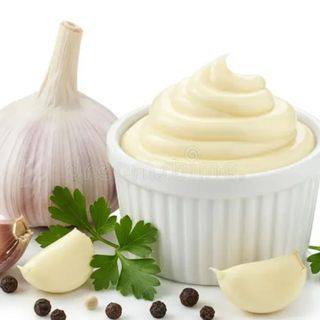 Maioneză cu usturoi