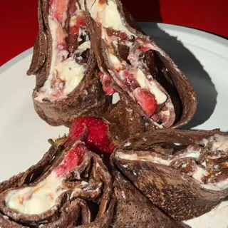 Clatita cu Mascarpone si capsuni