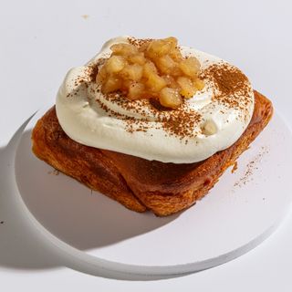 Cinnamon Roll Mar