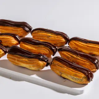 Mini Eclere Ciocolata Platou 6-8 Persoane