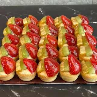 Mini Tarte Fructe Platou 6-8 Persoane
