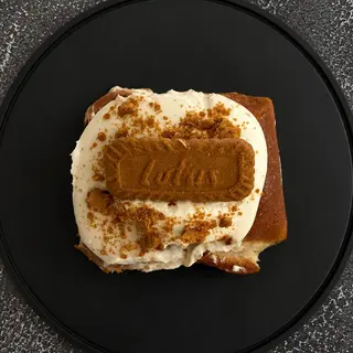 Cinnamon Roll Biscoff