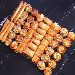 Patiserie asortata Platou 10-12 Persoane