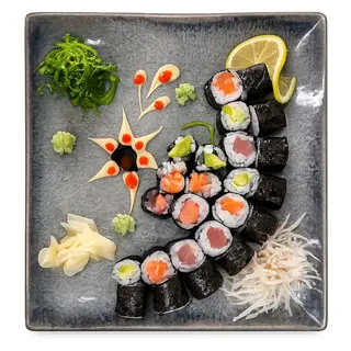 21. Mix Maki Set
