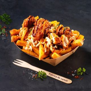 Chicken Shawarma Poutine