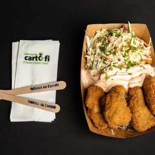 Chicken Crispy Wings Poutine