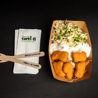 Chicken Nuggets Poutine