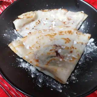 Clatite cu gem de capsuni de casa