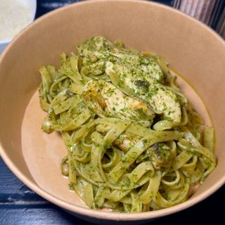 Pesto cu pui