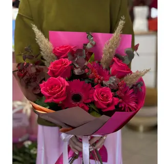 Buchet de flori Roz Ciclam