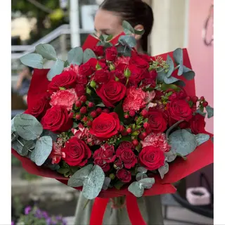 Buchet de flori Royal