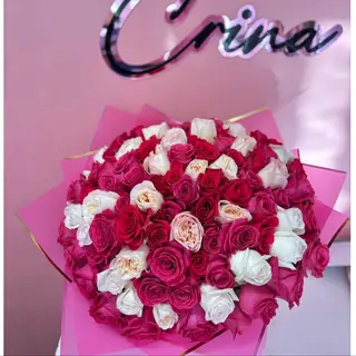 Buchet 101 trandafiri alb - roz