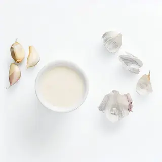 Mujdei de usturoi