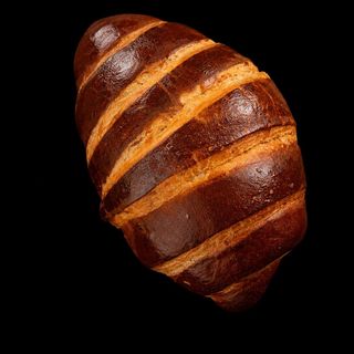 Croissant cu ciocolata