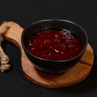 Sos dulceata de coacaze cu ardei iute