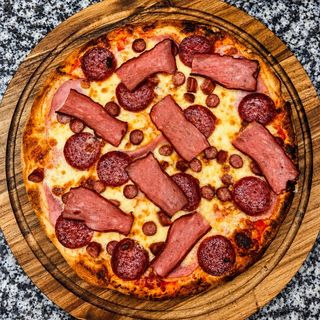 Pizza QATRO CARNI