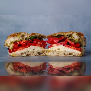 La Gigantesa (750-800g)