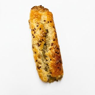 PLĂCINTĂ CU CARTOFI SI CIUPERCI 130G