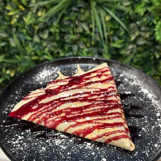 Berry crepe