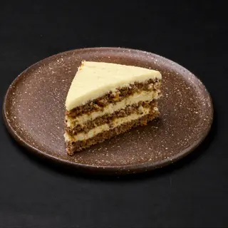 Tort cu morcovi și cremă de portocale