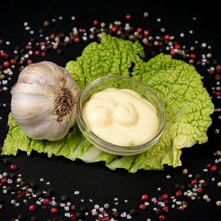 Maioneza cu usturoi