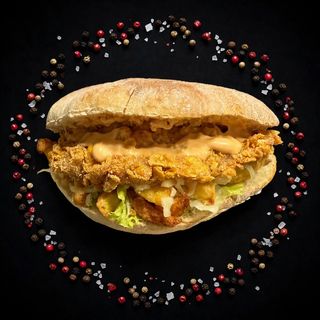Sandwich pui crispy