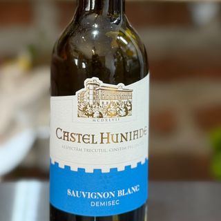 VIN CASTEL HUNIADE