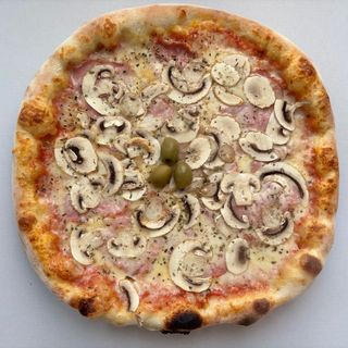 Pizza Capricciosa 28 cm