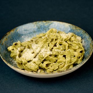 Crema e funghi pasta standardna porcija