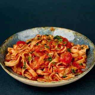 Gamberetti e pomodorini posna pasta