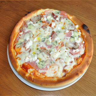 Pan pizza Gorgonzola