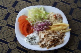 Shawarma (giros) pileći obrok