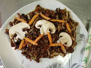 Meso sa šampinjonima