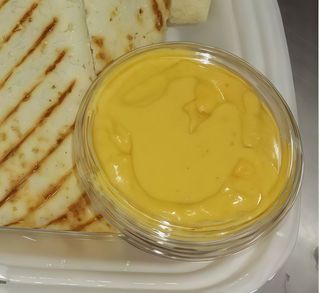 Naćos Cheese