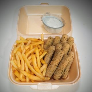 Mozzarella štapići u porciji