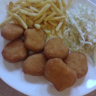 Chicken nuggets 