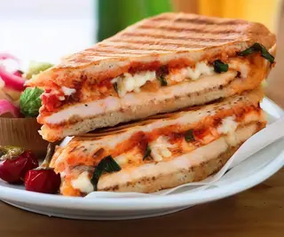 Pizza sendvič