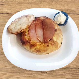 Komplet lepinja sa prsutom 