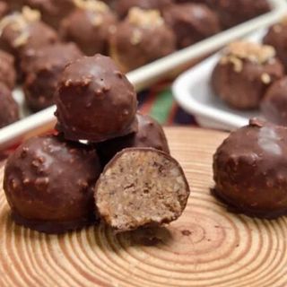 Ferrero kuglica (posni desert)