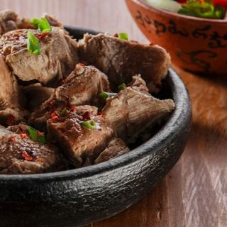 Juneći but (velika porcija)