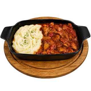Pileća mućkalica sa pire krompirom 450g (Lepinja + salata)