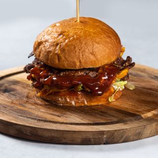 Onion jam triple smash