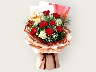 Buket sa ruzama I plisanimedom