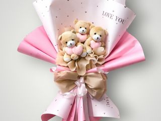 Buket sa medvedicima