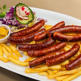 Domaća roštiljska kobasica