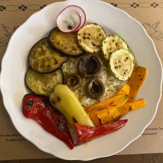 Grilovano povrće sa rižom