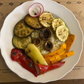 Grilovano povrće sa rižom