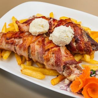 Čobanova punjena šnicla za 2 osobe