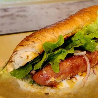 Kobasica sa kackavaljem